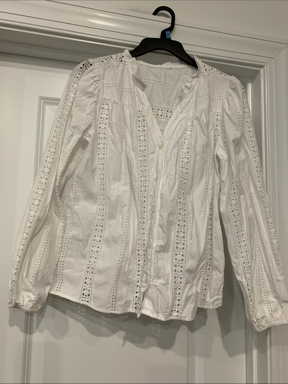 Women's White Eyelet Button-Down Blouse M NWOT cotton
